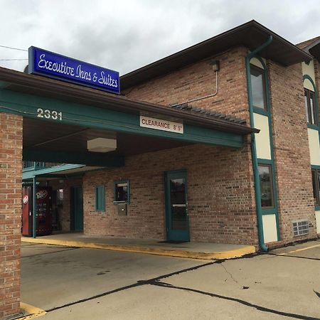 Executive Inn And Suites Dyersburg Eksteriør bilde