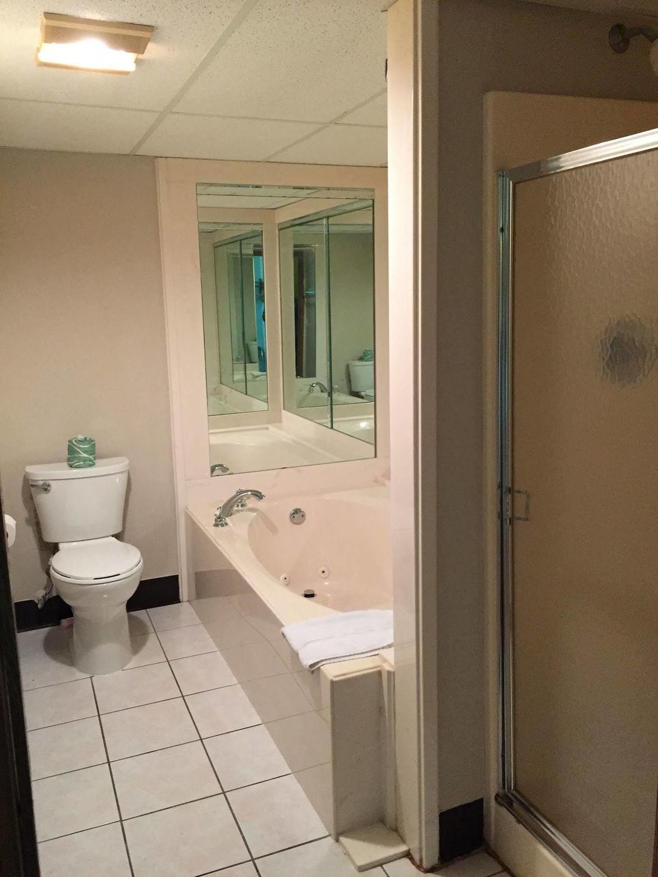 Executive Inn And Suites Dyersburg Eksteriør bilde